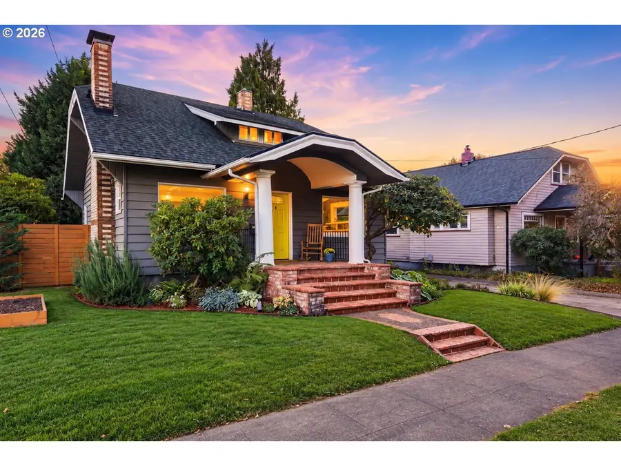 2116 N Watts St, Portland, OR 97217 - #2