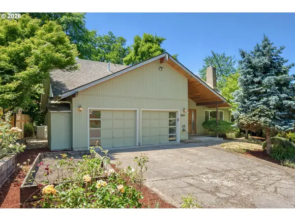 3631 Kevington Ave, Eugene, OR 97405