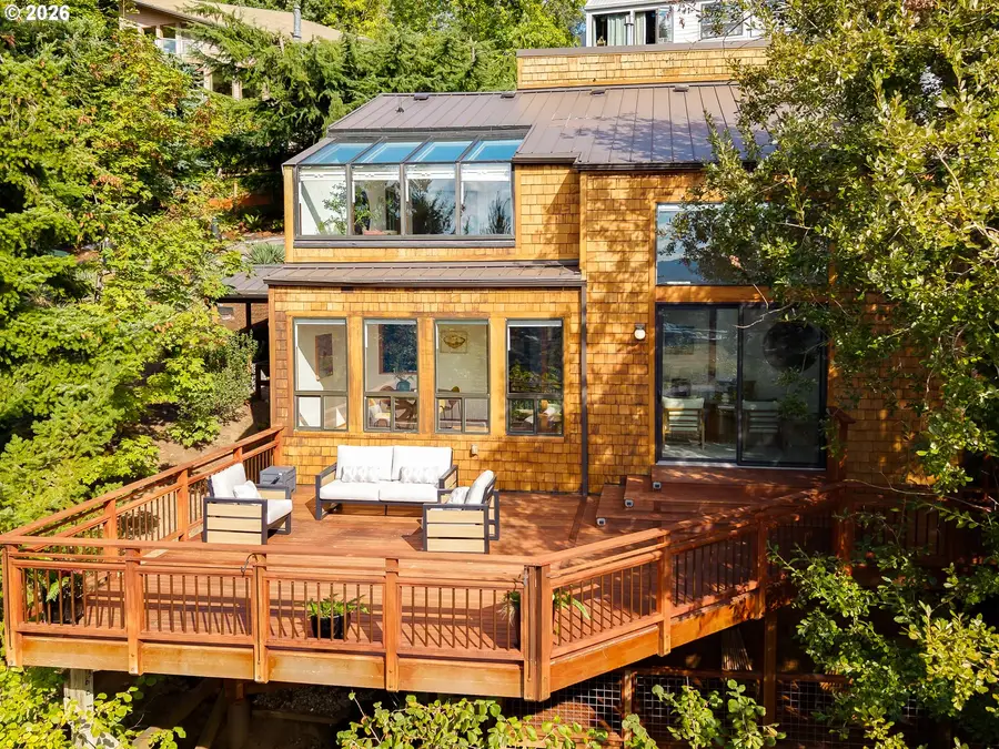 2827 NE Rocky Butte Rd, Portland, OR 97220 - #2