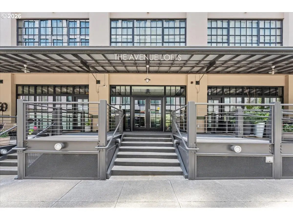 1400 NW Irving St #114, Portland, OR 97209 - #1