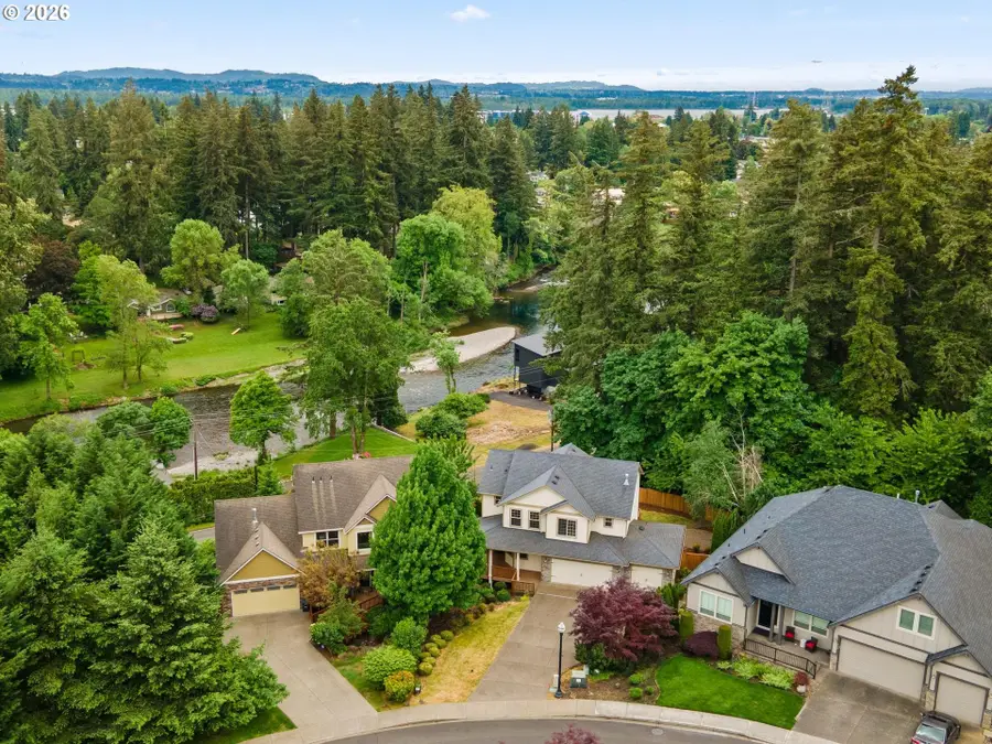860 N P St, Washougal, WA 98671 - #3