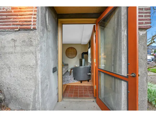 2025 SE Caruthers St #24, Portland, OR 97214