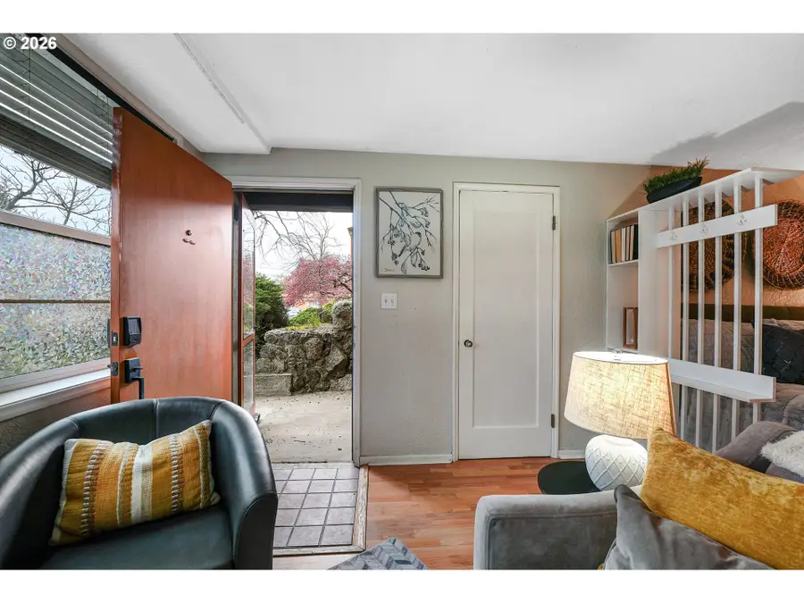 2025 SE Caruthers St #24, Portland, OR 97214 - #2