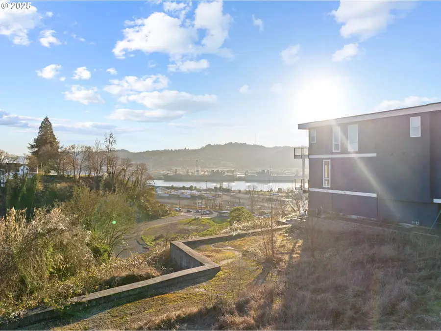 2384 N Blandena St, Portland, OR 97217 - #3
