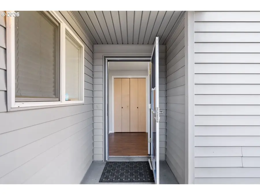 5301 Plomondon St #E18, Vancouver, WA 98661 - #3