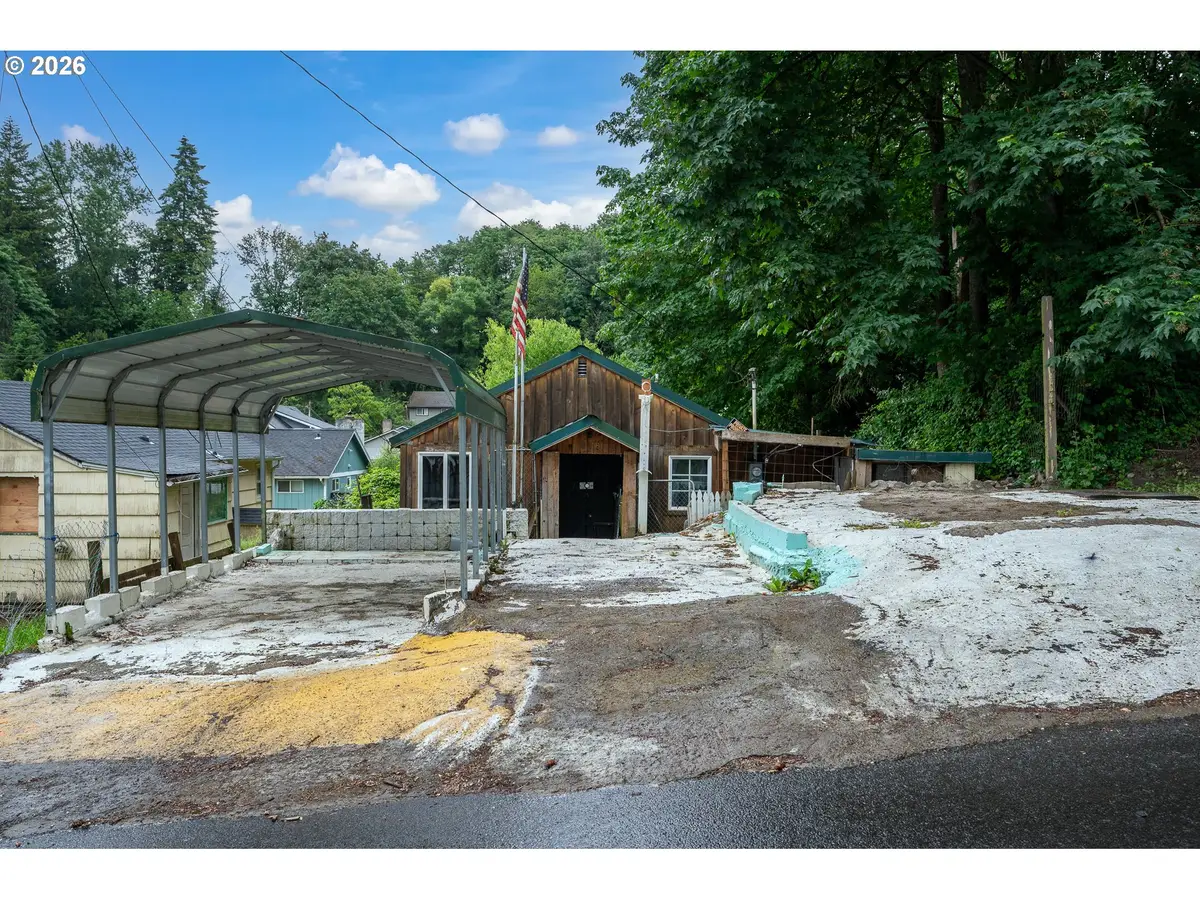 618 N 3rd Ave, Kelso, WA 98626 - #1