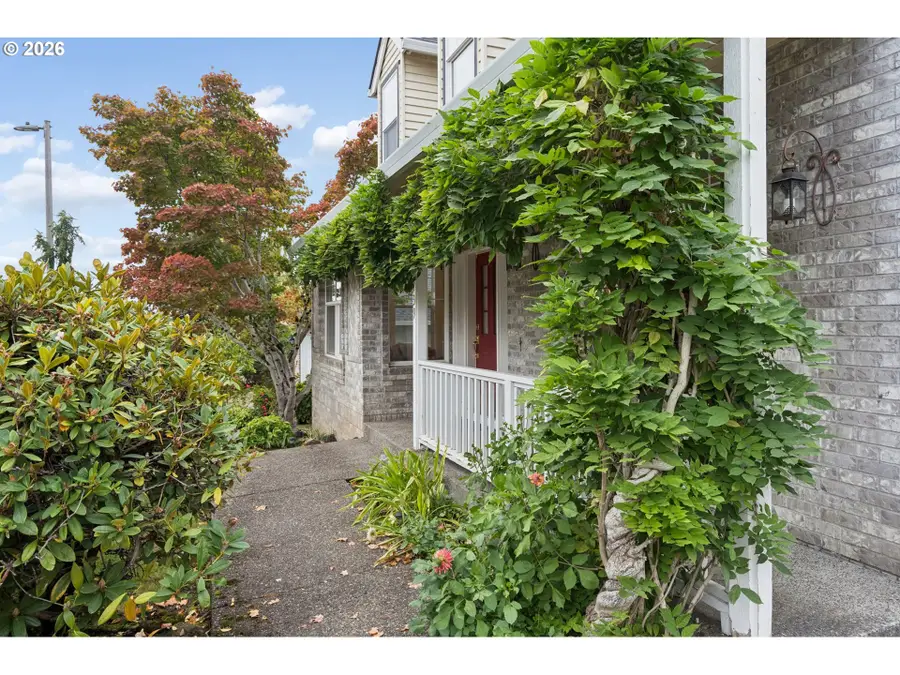 9739 NW Maring Dr, Portland, OR 97229 - #3