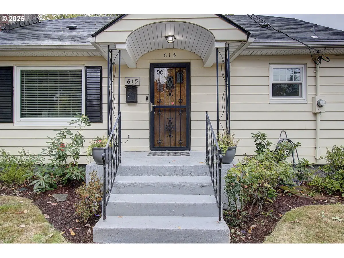 615 W 39th St, Vancouver, WA 98660 - Image #1