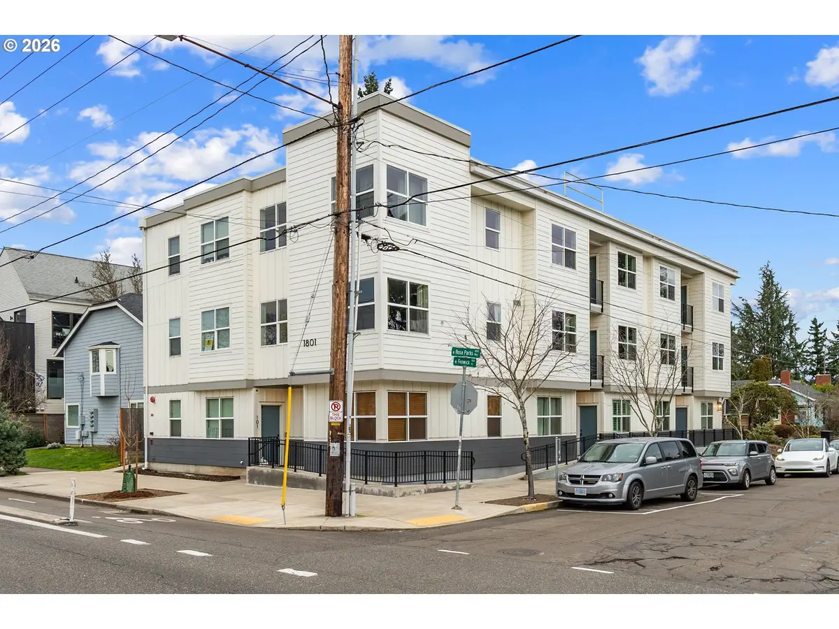1801 N Rosa Parks Way #102, Portland, OR 97217 - Image #1
