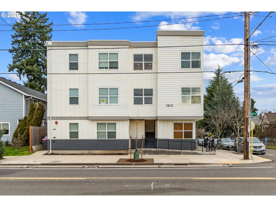 1801 N Rosa Parks Way #102, Portland, OR 97217 - Image #2