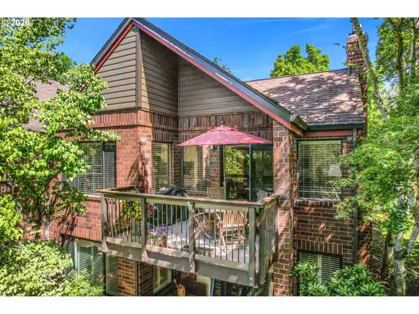 15695 SW 114th Ct #7, Tigard, OR 97224