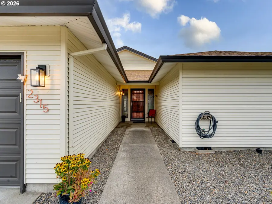 2315 NE 156th Pl, Portland, OR 97230 - #2