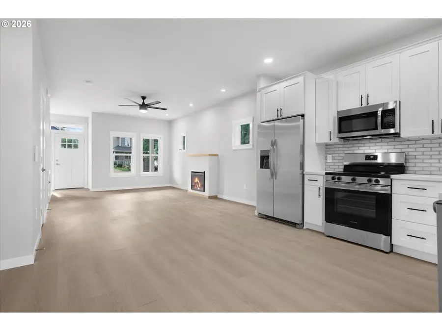 8778 N Newman Ave, Portland, OR 97203 - #2