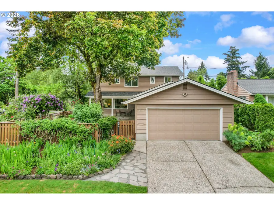 6710 SW 11th Dr, Portland, OR 97219 - #2