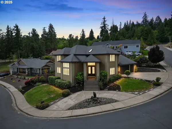 1155 Holly Ave, CottageGrove, OR 97424