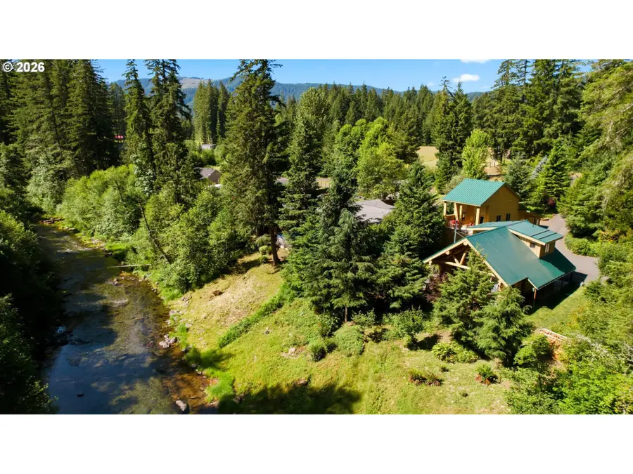282 Edgewater Dr, Carson, WA 98610 - #2