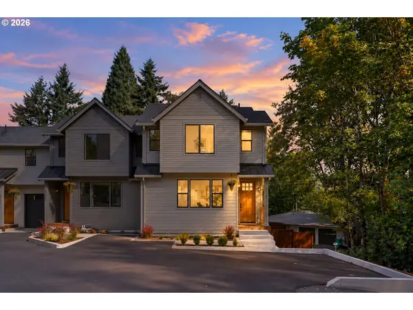3789 SW Iowa St, Portland, OR 97221
