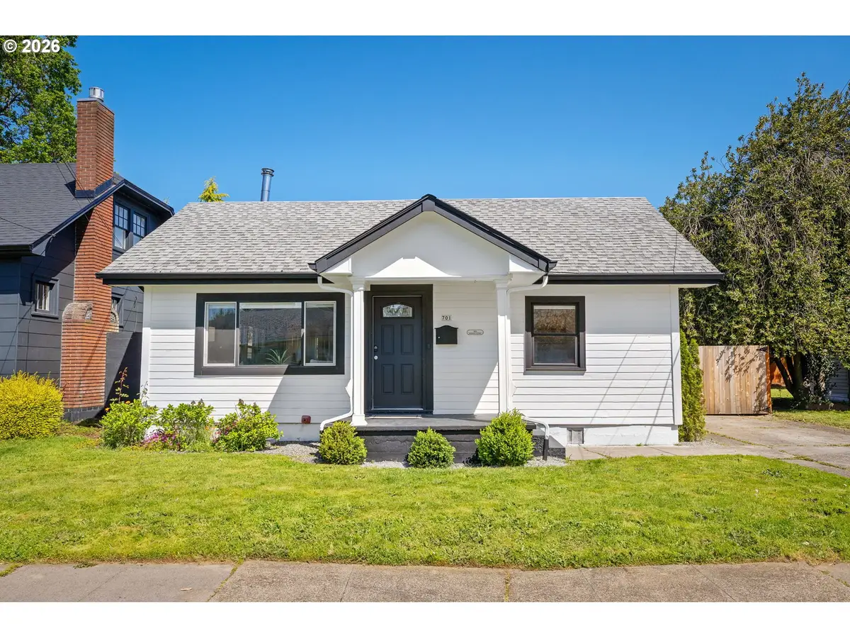 701 N Terry St, Portland, OR 97217 - #1