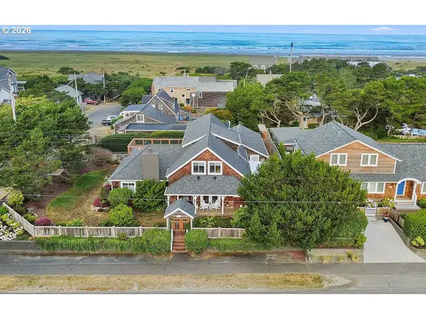 738 N Marion Ave, Gearhart, OR 97138