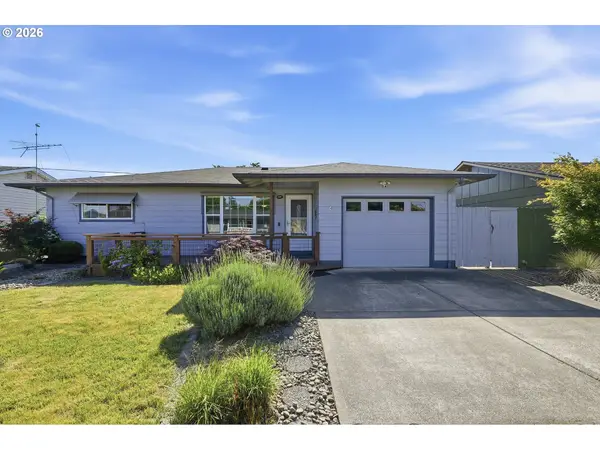 2236 Umpqua Rd, Woodburn, OR 97071