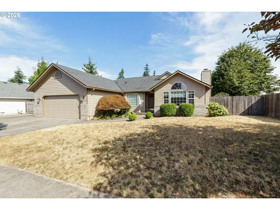 15035 Pebble Beach Dr, Oregon City, OR 97045 - #2