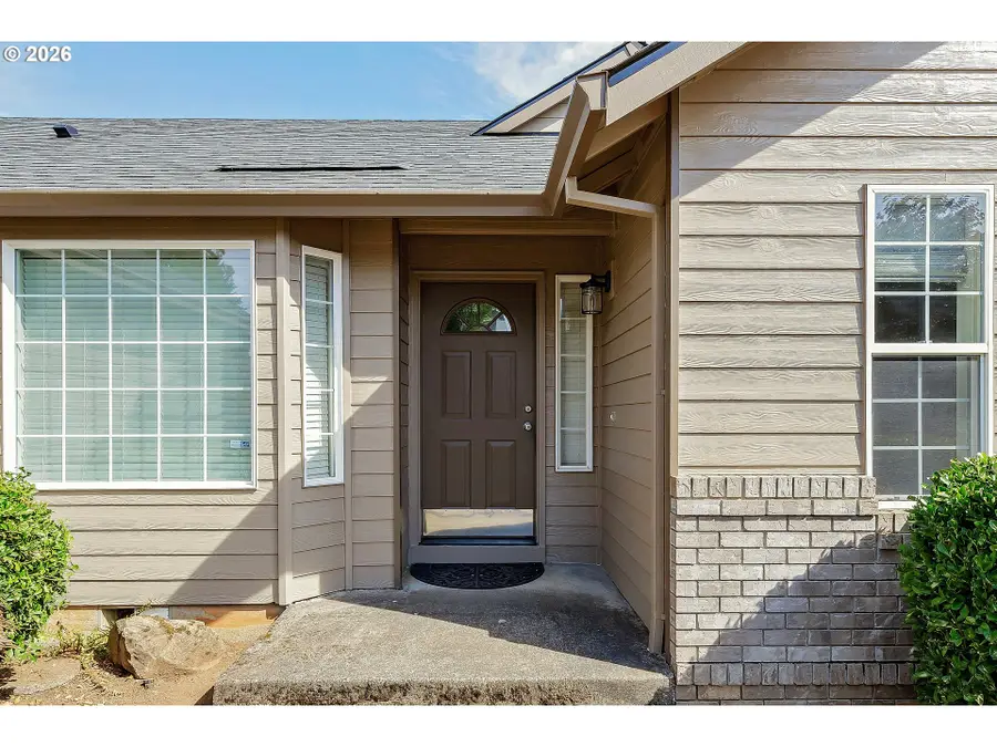 15035 Pebble Beach Dr, Oregon City, OR 97045 - #3