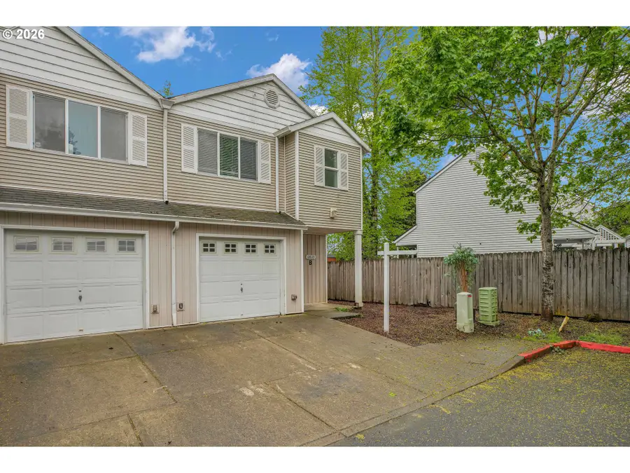 12623 SE Division St, Portland, OR 97236 - #2