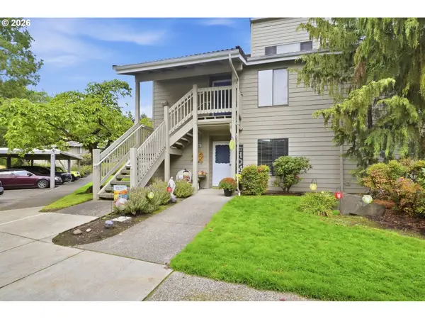 1932 Lake Isle Dr, Eugene, OR 97401