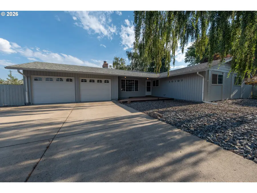 10107 Emily Dr, Island City, OR 97850 - #2