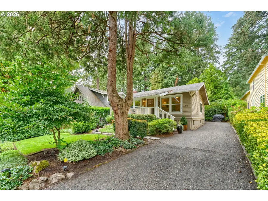 676 9th St, Lake Oswego, OR 97034 - #2