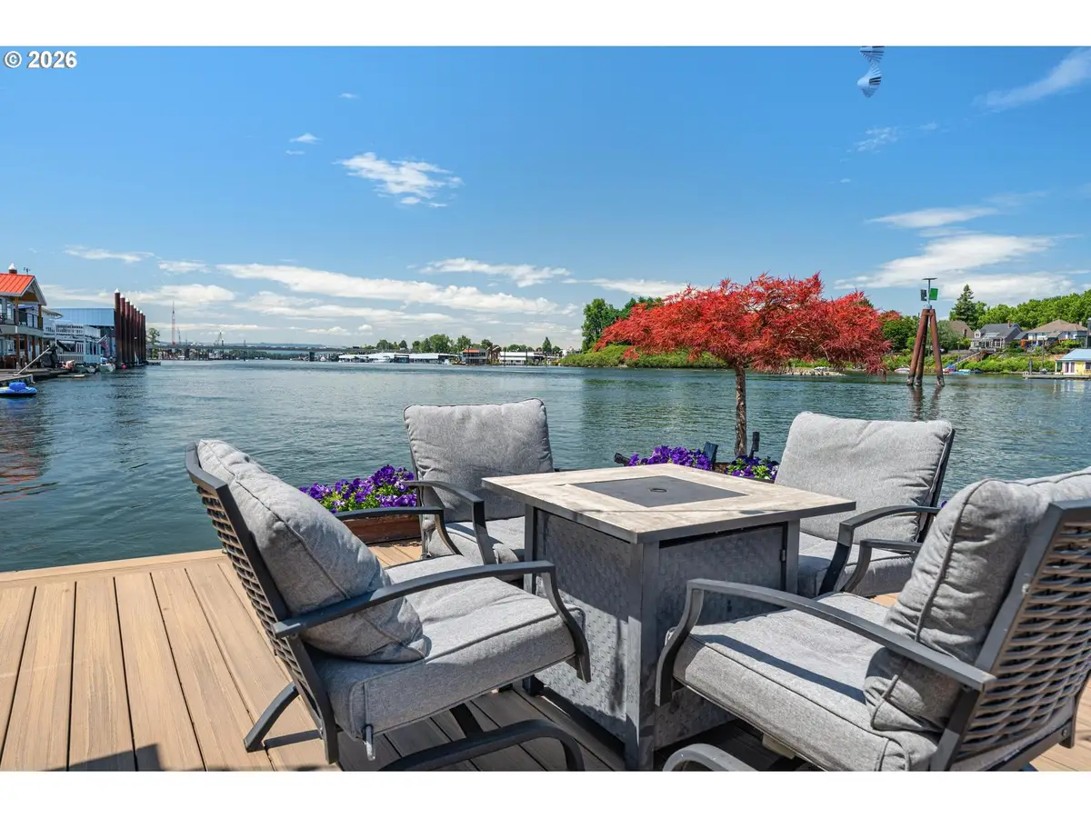 429 N Bridgeton Rd #15, Portland, OR 97217 - #1