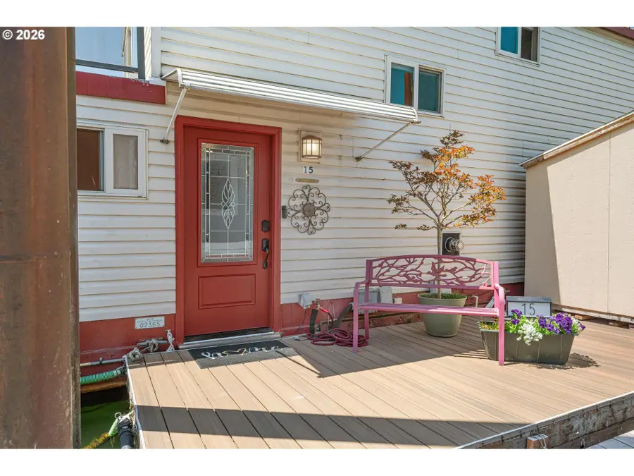 429 N Bridgeton Rd #15, Portland, OR 97217 - #3