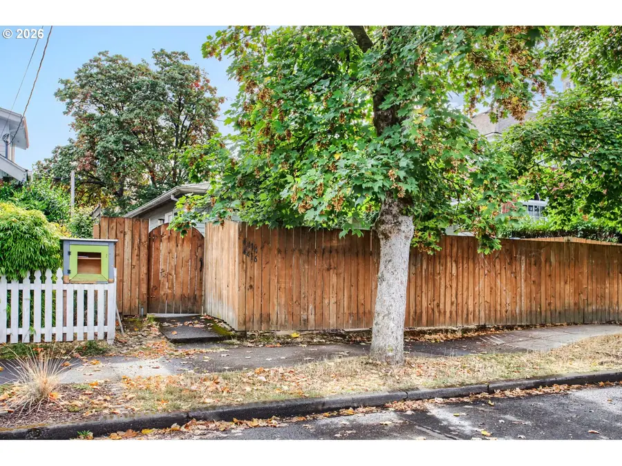 4414 SE 64th Ave, Portland, OR 97206 - #2