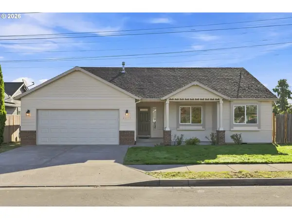 3624 NE 217th Ave, Fairview, OR 97024