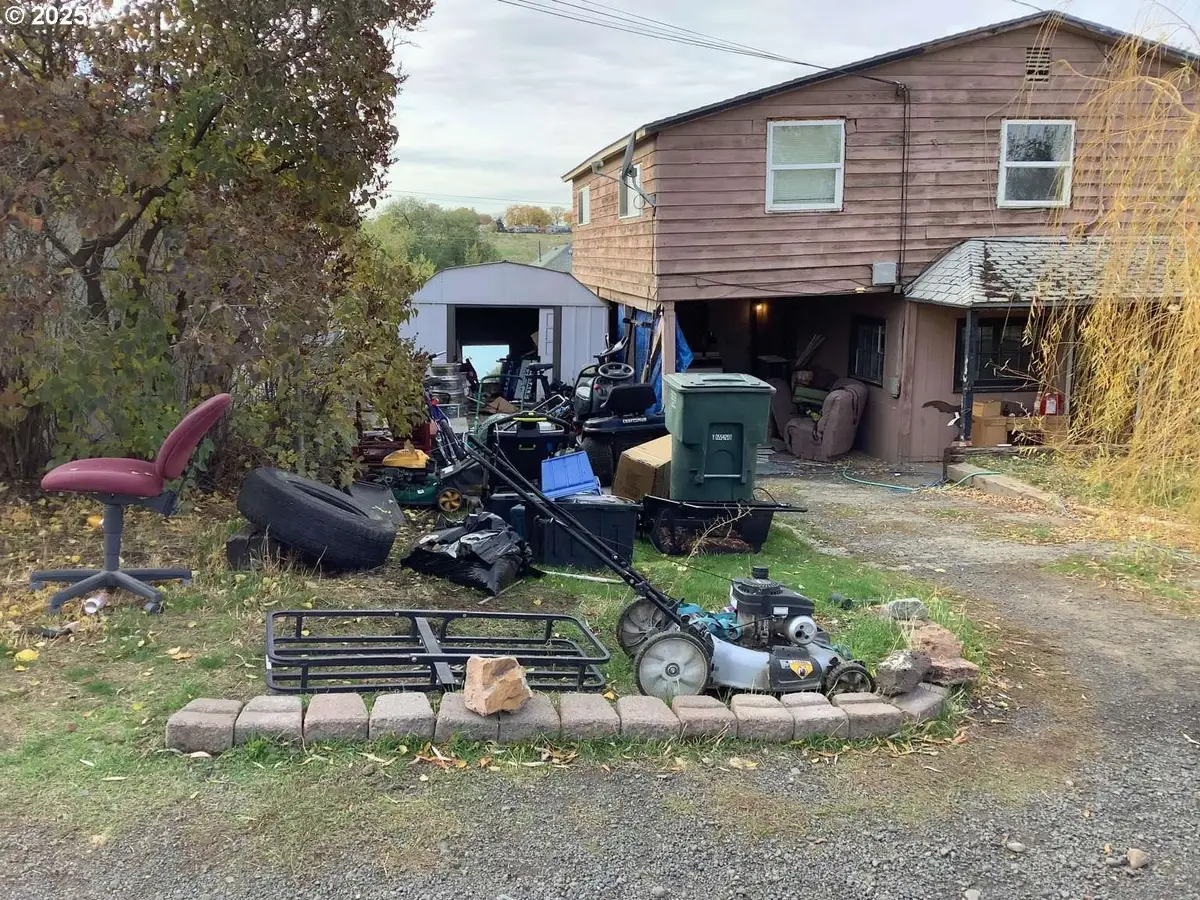 521 SW 19th St, Pendleton, OR 97801 - Image #1