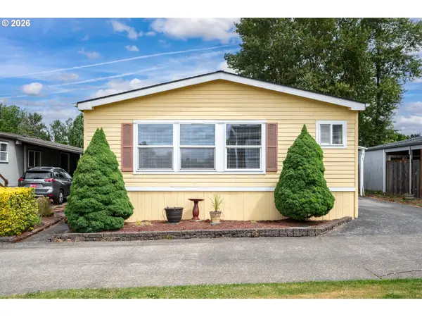 1949 SE Palmquist Rd #4, Gresham, OR 97080