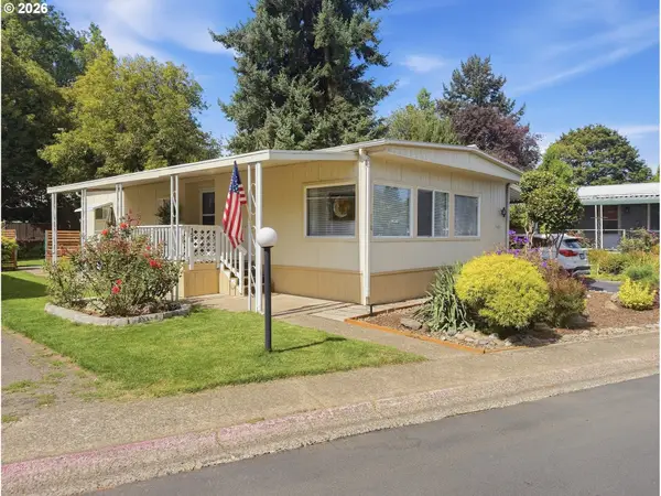 1475 Green Acres Rd #158, Eugene, OR 97408