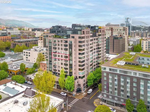 333 NW 9th Ave #906, Portland, OR 97209