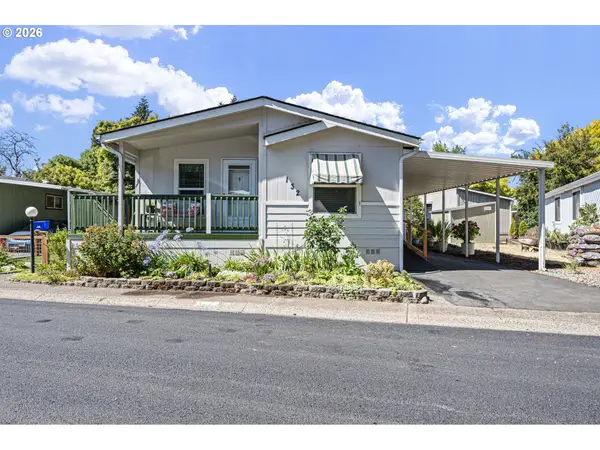 1475 Green Acres Rd, Eugene, OR 97408