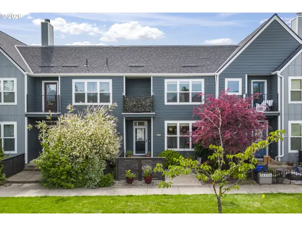 1421 NE Market Dr, Fairview, OR 97024