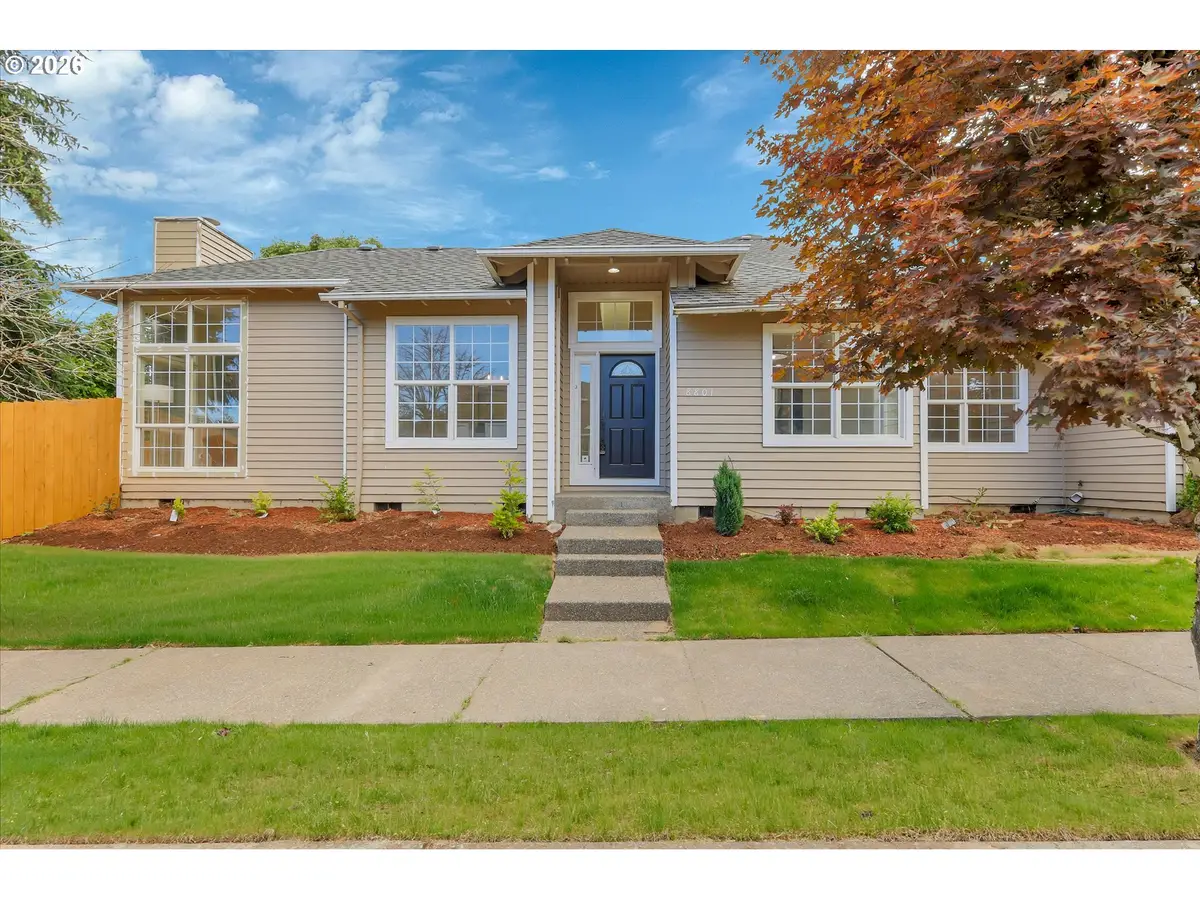 8801 SW Stono Dr, Tualatin, OR 97062 - #1
