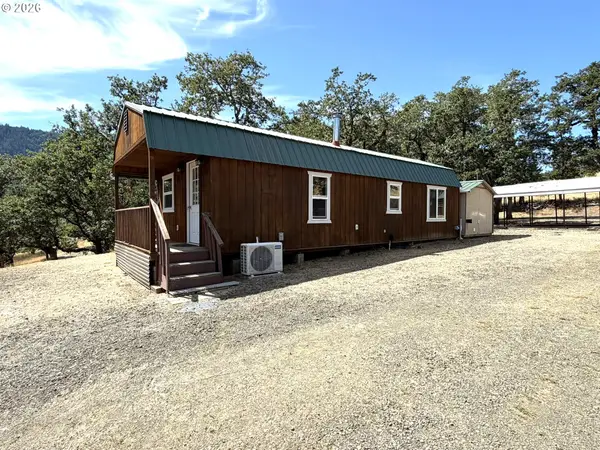 257 Bowler Ln, Oakland, OR 97462
