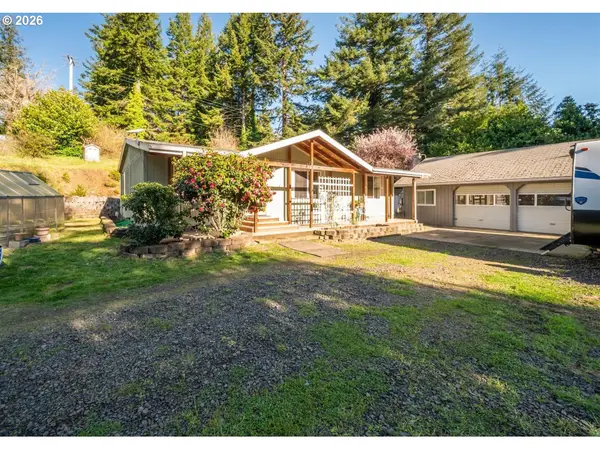 92260 Alder Hill Ln, CoosBay, OR 97420