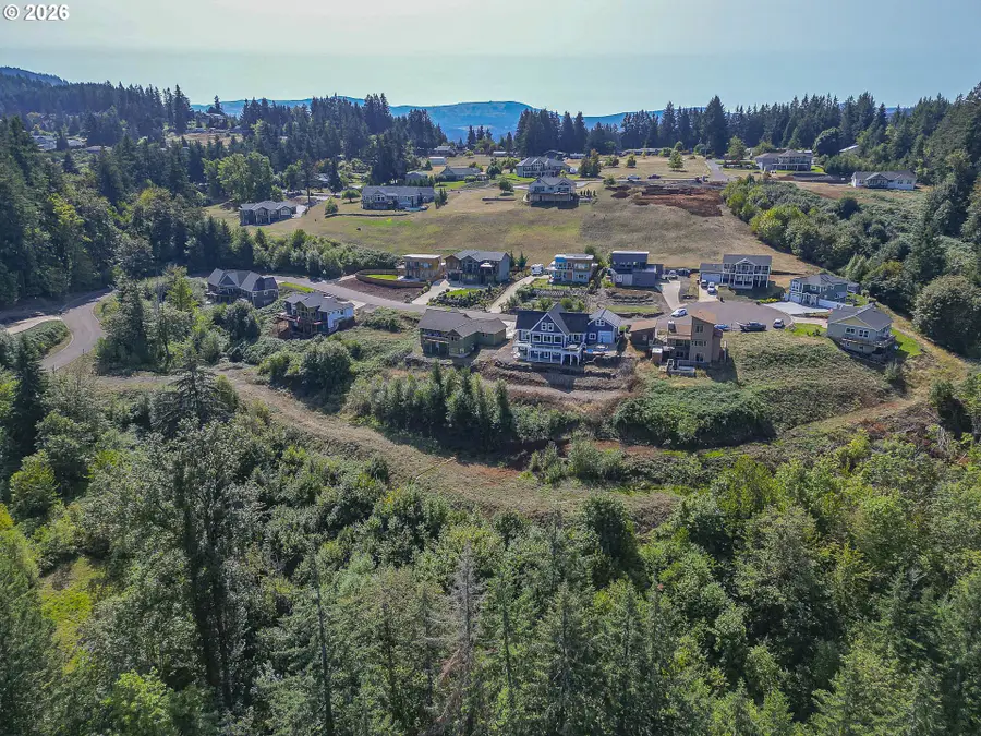 6304 Lakepointe Way, Sweet Home, OR 97386 - #2