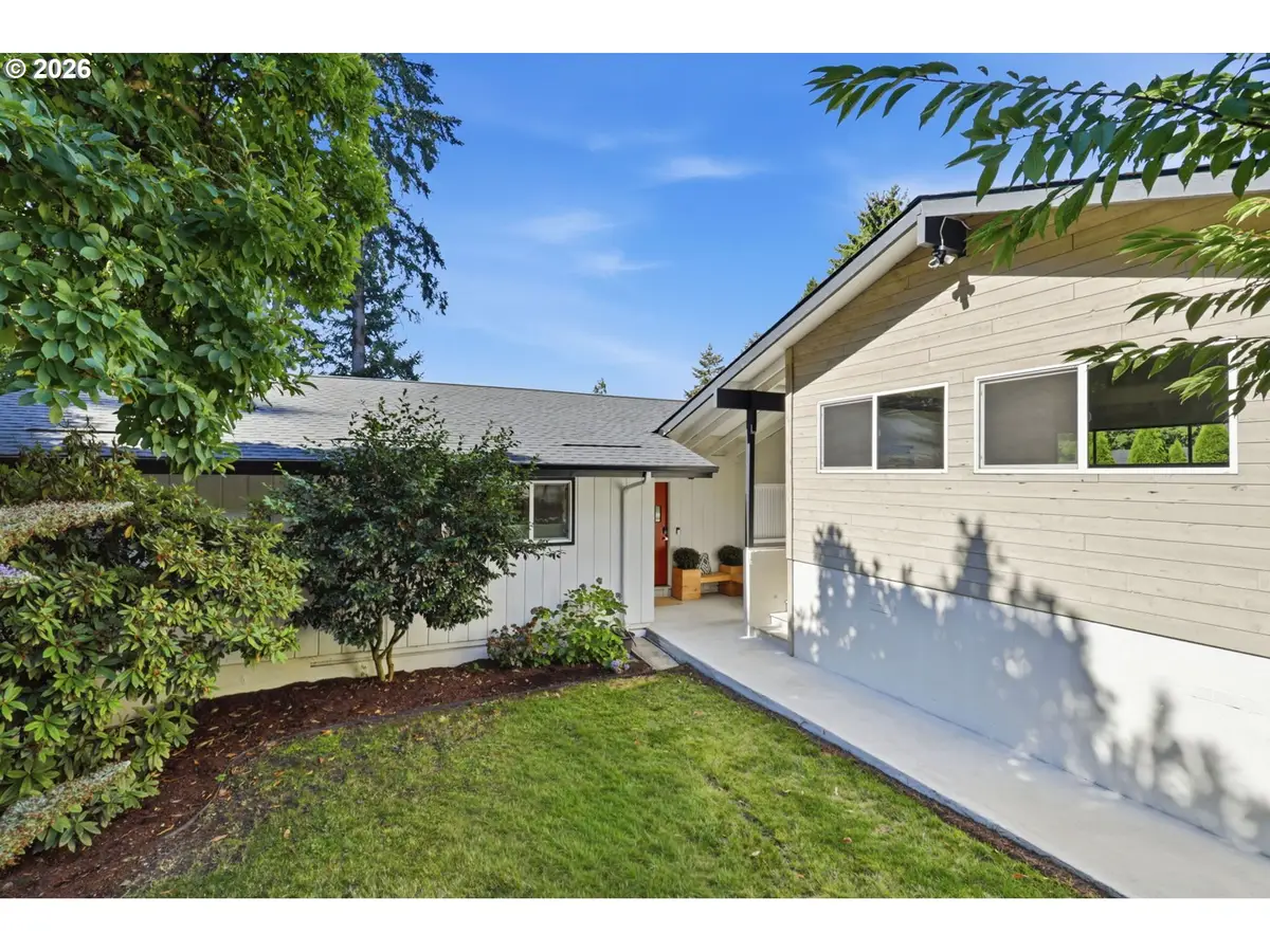 4935 SW 19th Dr, Portland, OR 97239 - #1