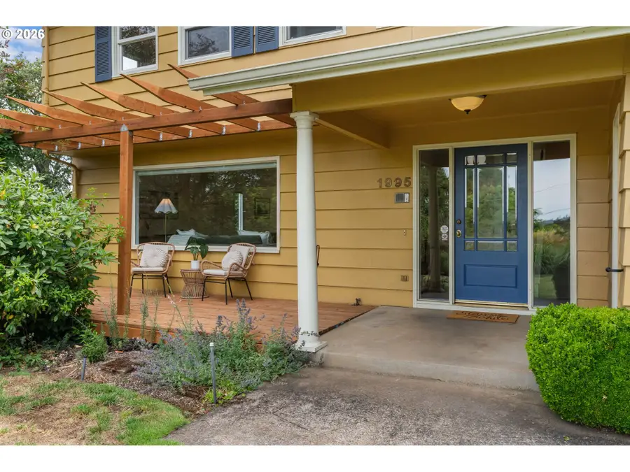 1995 Greiner St, Eugene, OR 97405 - #2