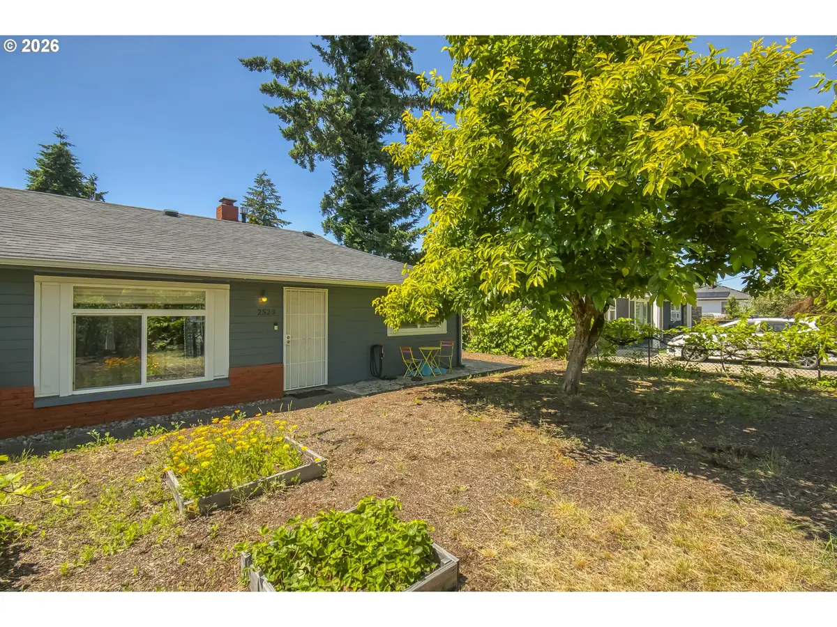 2523 NE 111th Ave, Portland, OR 97220 - #1