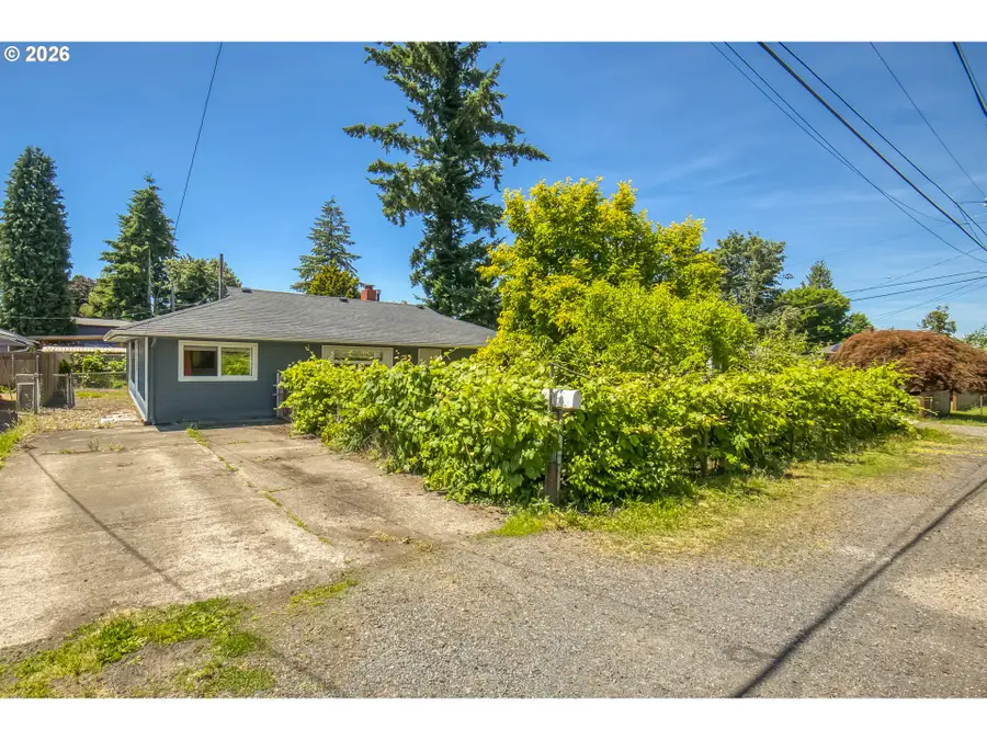 2523 NE 111th Ave, Portland, OR 97220 - #3