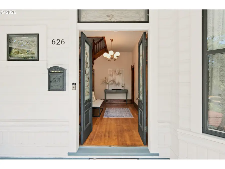 626 SE 16th Ave, Portland, OR 97214 - #2