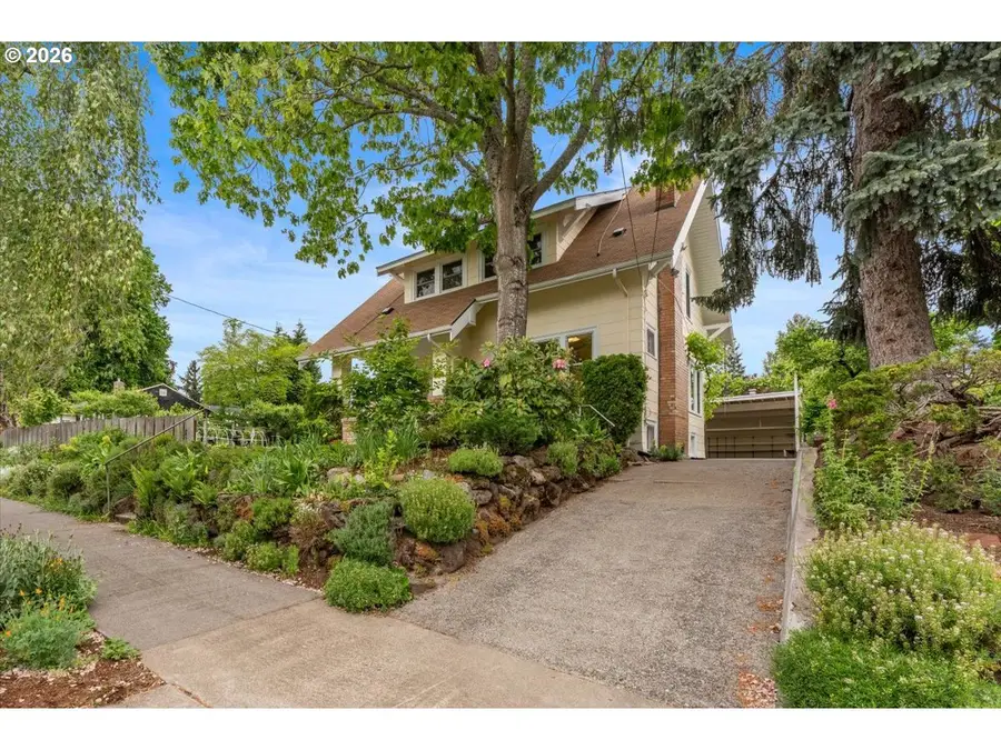 304 NE 62nd Ave, Portland, OR 97213 - #3